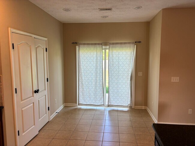 Photo - Gorgeous 4 Bedroom 2 1/2 Bath in Fortson Ga .
