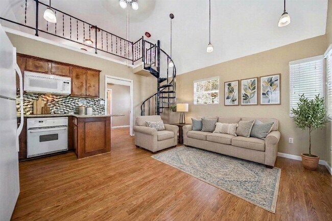 Photo - 27016 FM2978