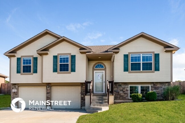 Building Photo - 7217 Rymeg St