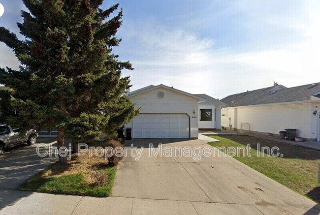 Photo - 8105-188A 188a St NW