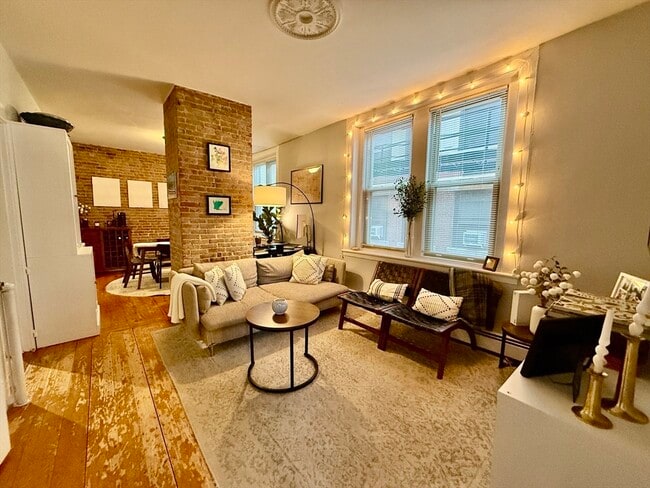 Photo - 2 Pearl St Pl Unit 4