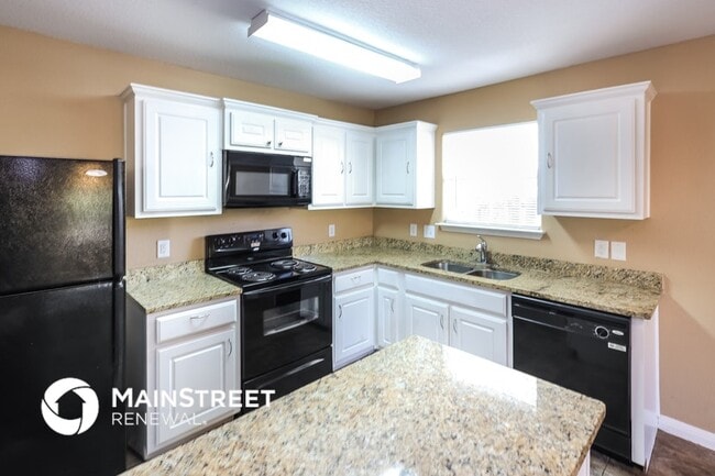 Photo - 5922 Hickory Canyon