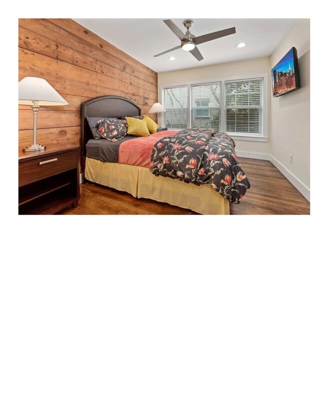 Photo - 3016 Isabella St