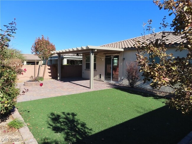 Photo - 2771 Alta Vista St