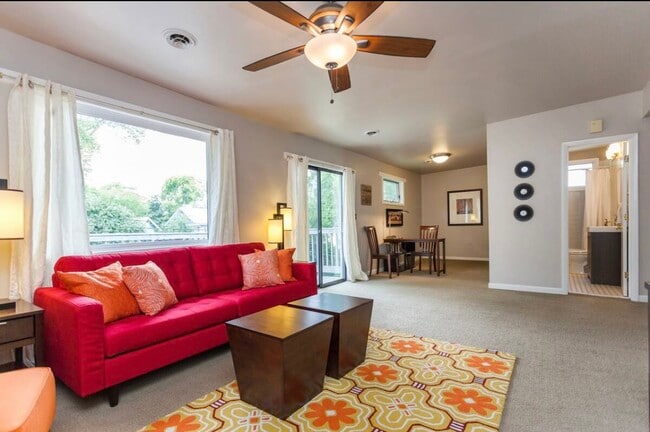 Photo - 1709 Villa Pl Apartments Unit 2