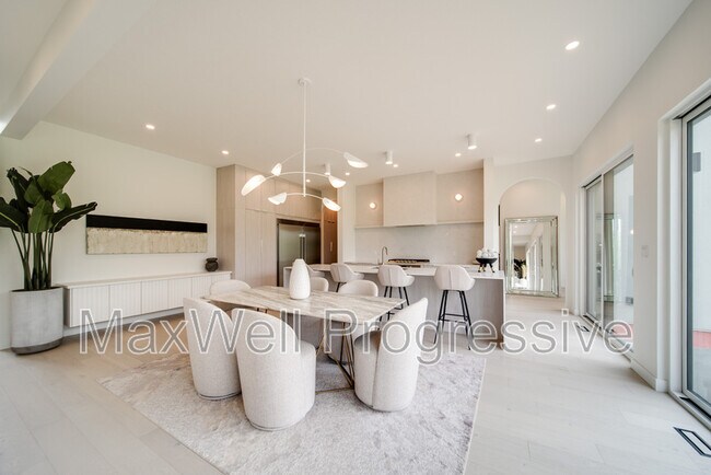 Photo - 6090 Crawford Dr SW