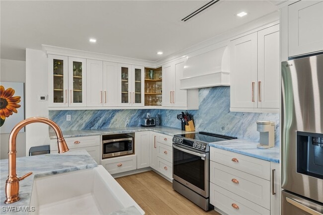 Photo - 26888 McLaughlin Blvd