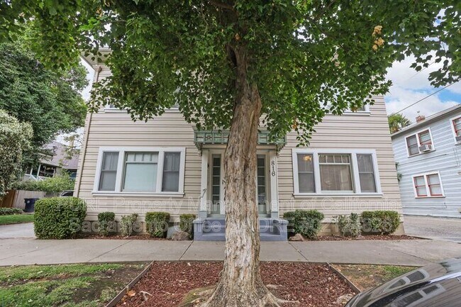 Photo - 816 22nd St Unit 2