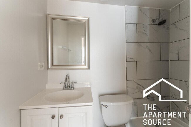 Photo - 6830 N Sheridan Rd Unit 371