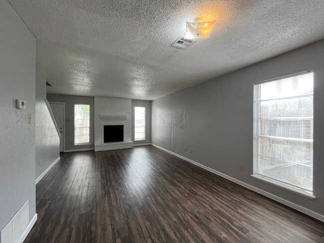 Photo - South Side Townhome