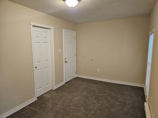 106 N Summit St Unit 3
