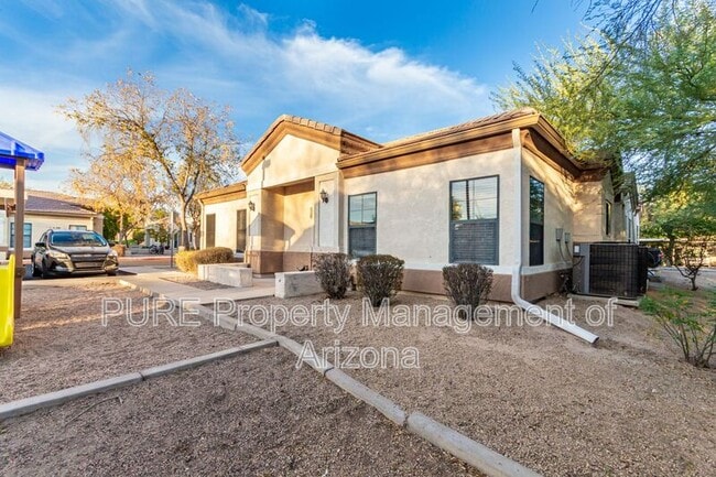 Photo - 4423 E McLellan Rd