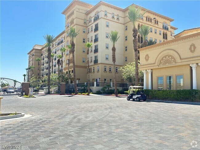 Building Photo - 2405 W Serene Ave Unit 827 Rental