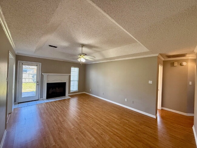 Photo - 24 Winchester Ct