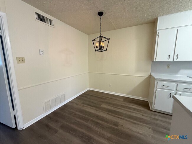 Photo - 2902 Lake Rd Unit 7
