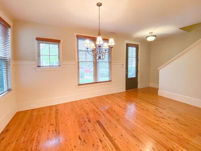 Photo - 1181 Great Ridge Pkwy