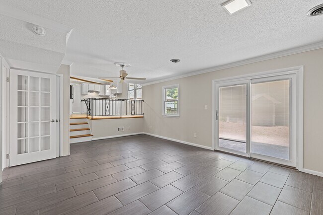 Photo - 1101 Gunnison Pl