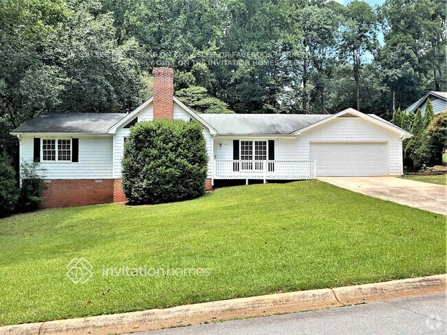 Building Photo - 1501 Sundale Dr Rental
