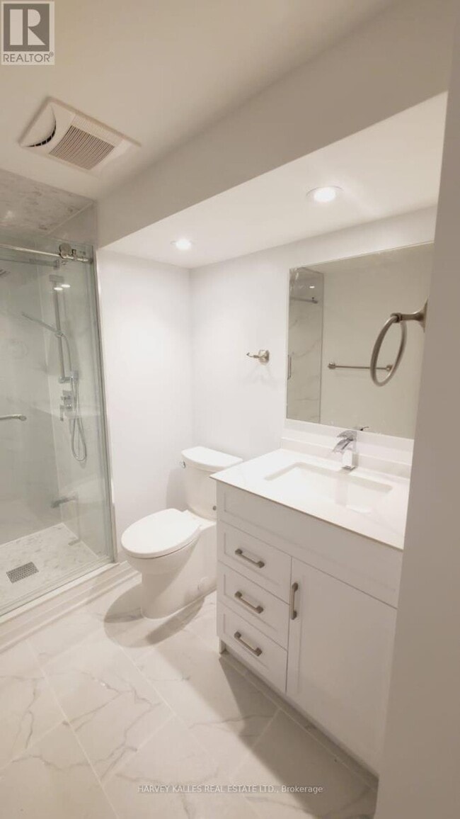 Photo - 550 Glencairn Ave Unit Bsmt 2