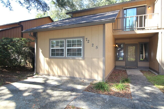 Photo - 2-Story Townhome with Open Layout, Balcony...