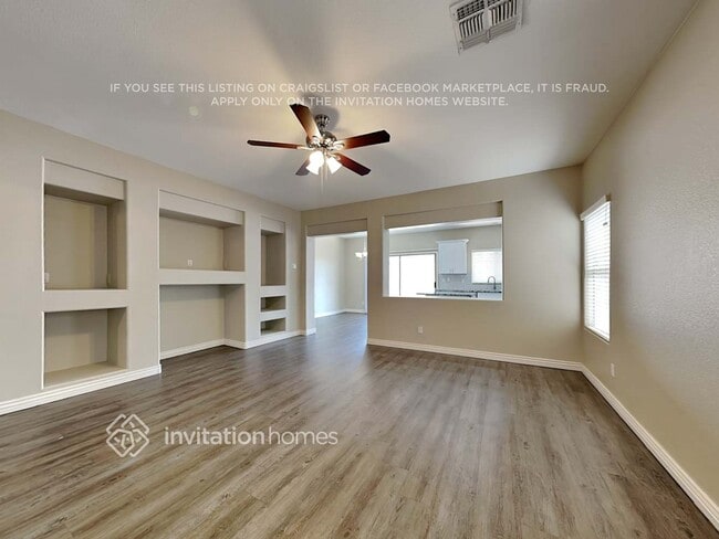 Photo - 12938 W Clarendon Ave