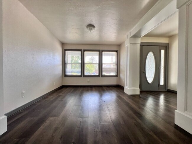 Photo - 3134 N Blue Springs Ave