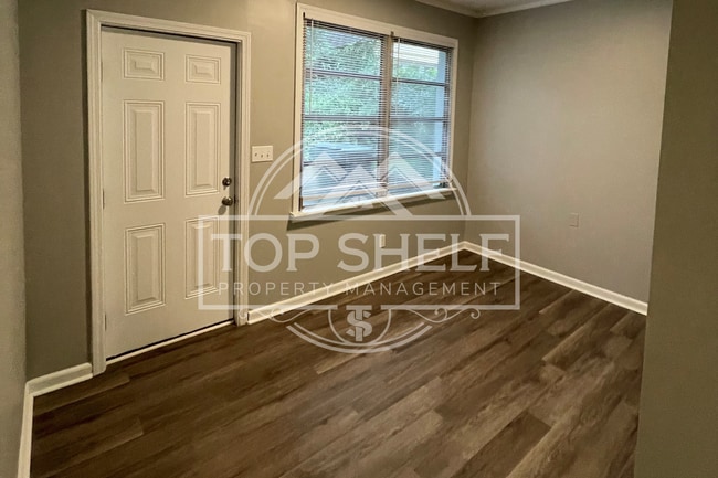 Photo - 362 Buford Pl