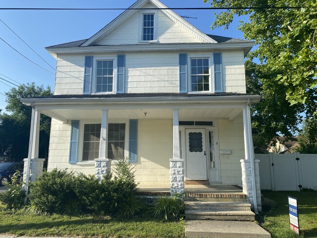 Photo - 8 Delaware Ave House