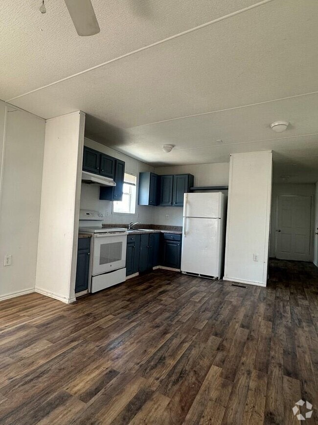 Building Photo - 6600 N Dixie Blvd Rental