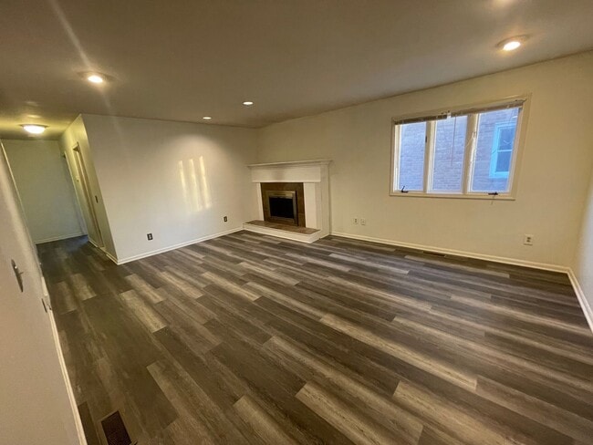 Photo - Charming 3bd/1.5ba Ranch in Desirable Royal Oak