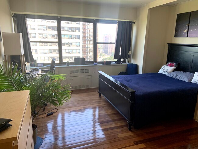 Photo - 4200 N Marine Dr Condo Unit 1102