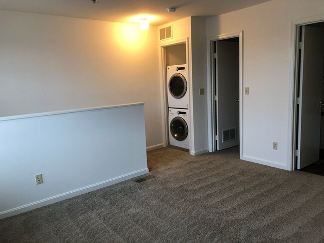 Hickory Hills East, LLC
