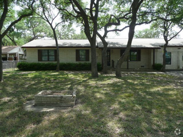 Building Photo - 109 Suttles Ave Rental