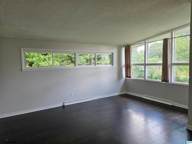 Photo - 4048 Dolly Ridge Rd