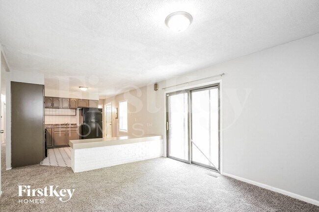 Photo - 7531 Penway St