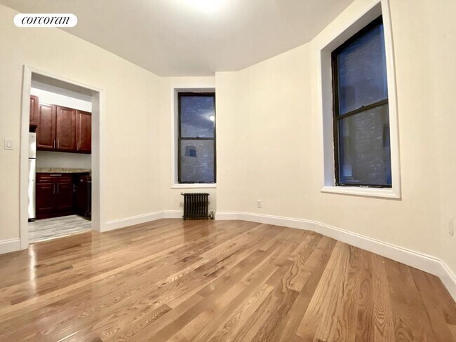 Photo - 938 Amsterdam Ave