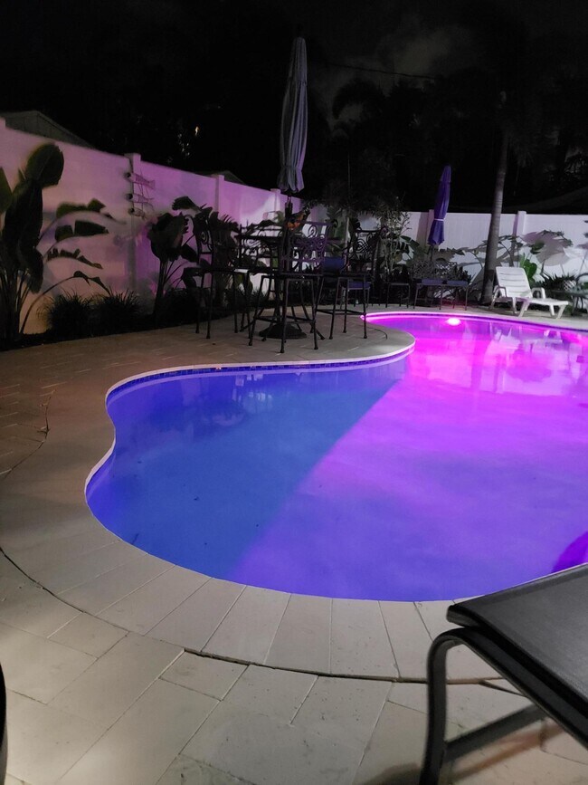 Photo - 110 S Palmway