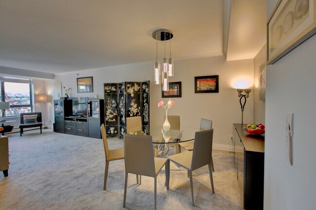 Photo - 289 Drake St Unit ID1345521P