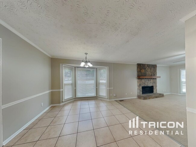 Photo - 1925 Sidneys Cove