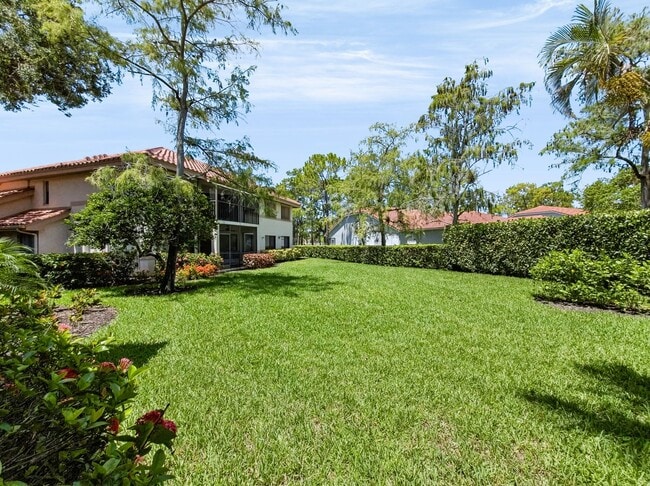 Photo - ** COACH HOMES @ BERKSHIRE LAKES ** 2 BED / 2 BATH - 1ST FLOOR CONDO - GARAGE - ANNUAL RENTAL