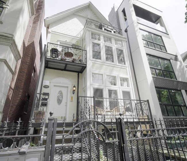 Photo - 944 W Montana St Unidad garden