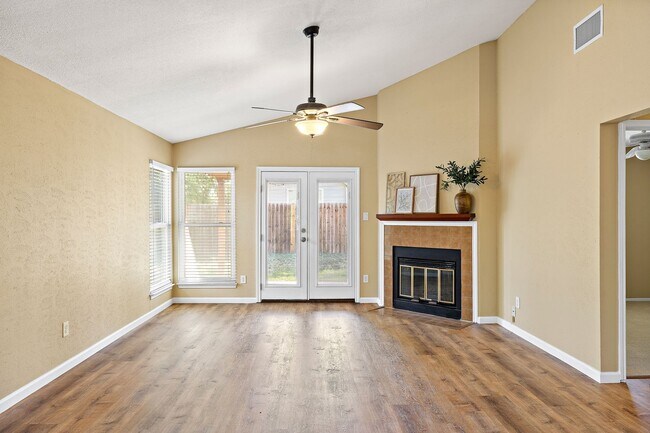 Photo - Quaint in Quail Hollow