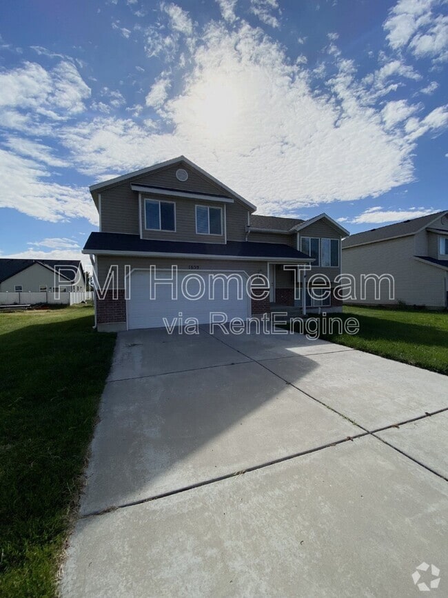 Building Photo - 1639 W 600 N Rental