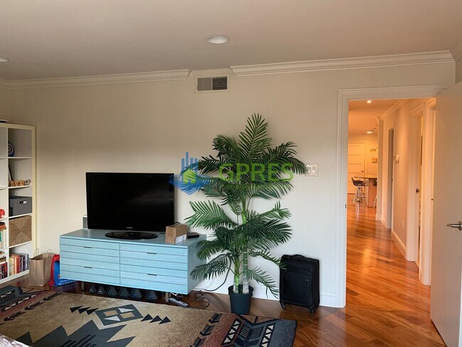 Photo - 5425 Fifth Ave Unidad 105