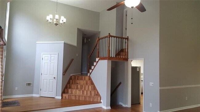 Photo - 3885 Waterford Dr