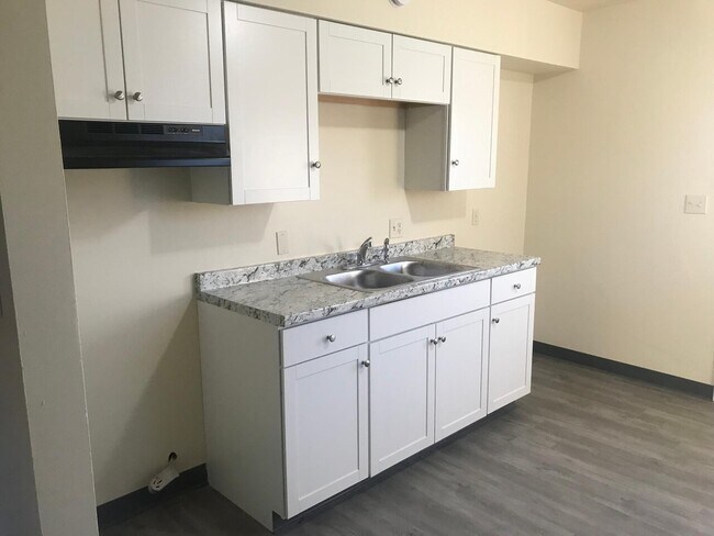 Photo - Trilogy Pembroke