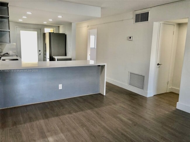 Photo - 200 Galen Dr Unit 201