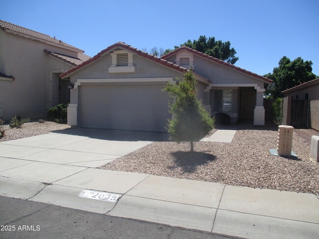 Building Photo - 2009 E Bluefield Ave Rental