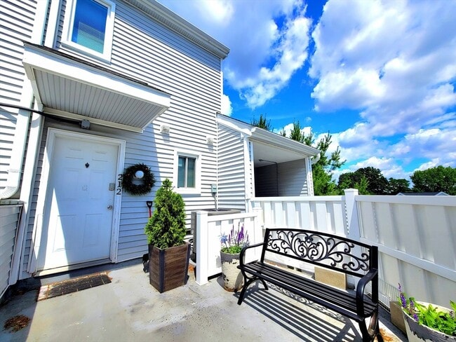 Photo - 391 Hyde Park Ave Unit 212