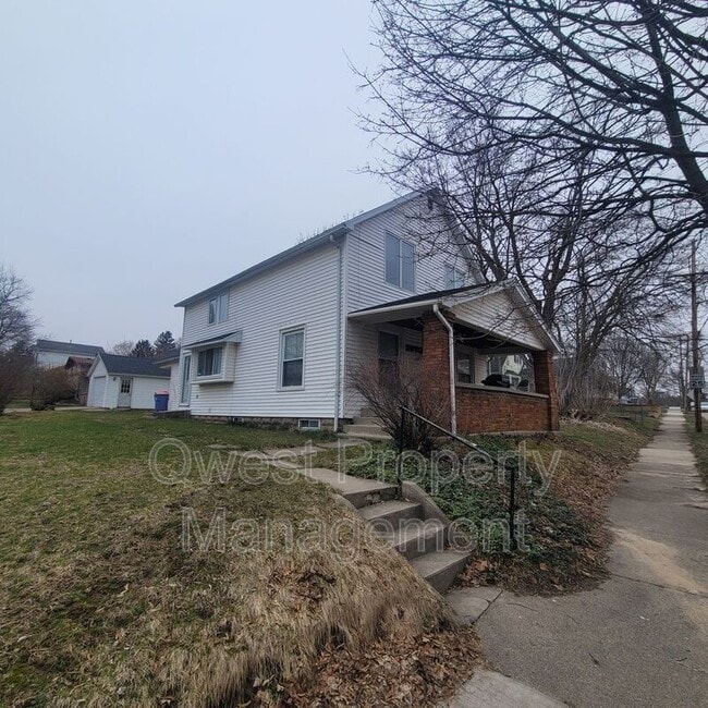 Photo - 1401 Valley Ave NW Unidad #2